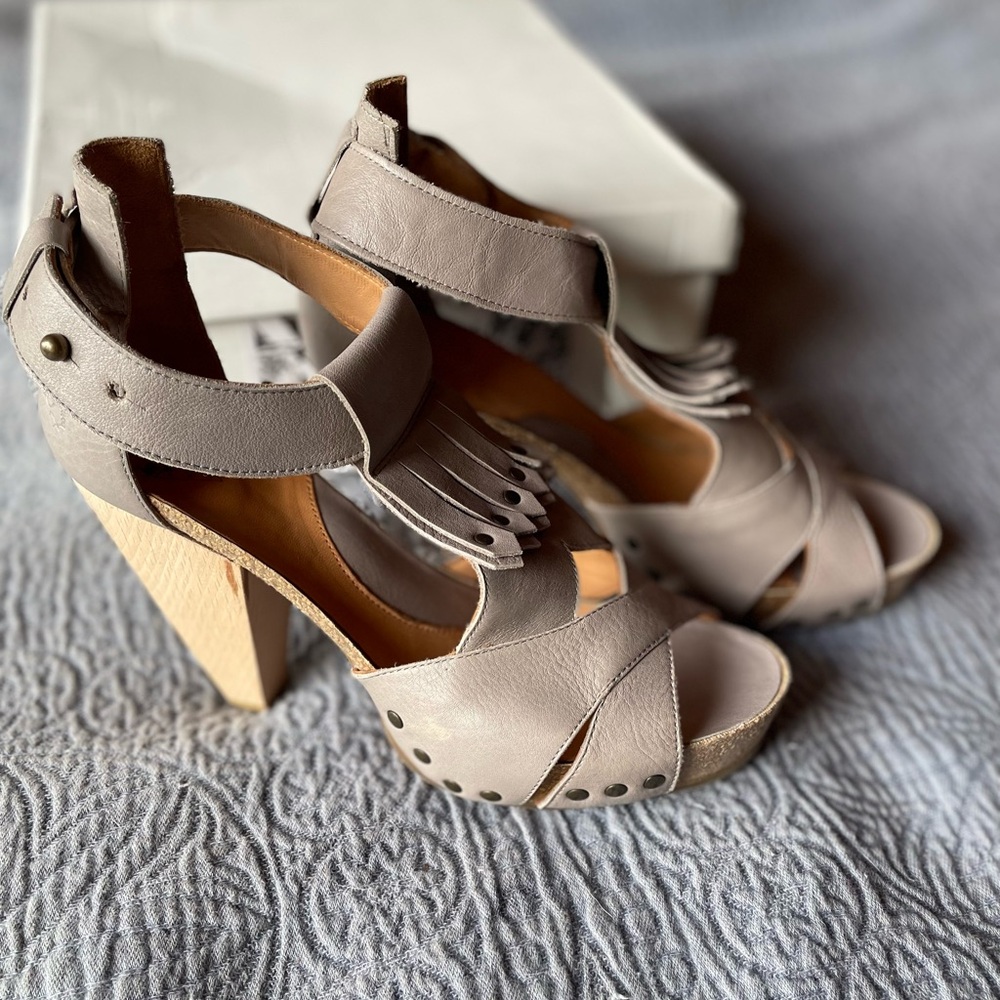 John Fluevog Rules T-strap platform